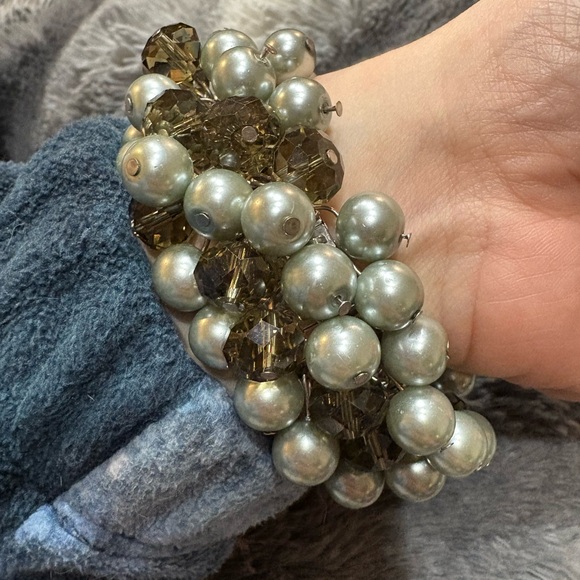 Jewelry - Vintage Beaded Cluster Bracelet - Silver Pearls and Smoky Crystals